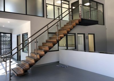 Commercial projects - Contemporary Stainless Steel